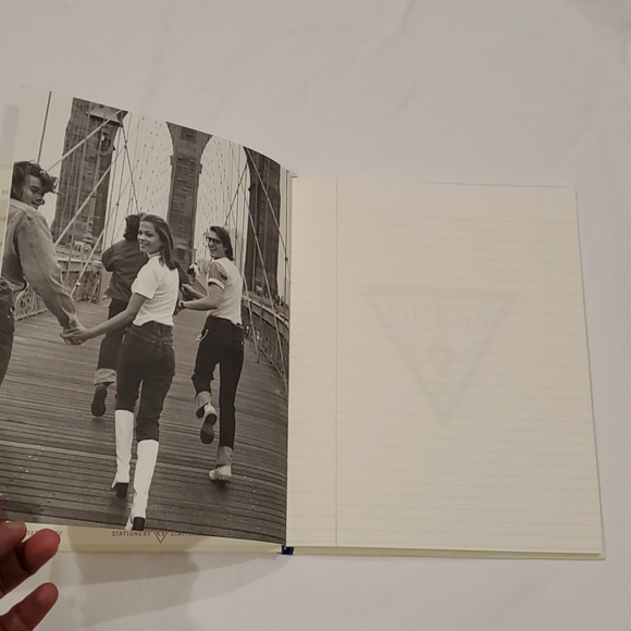 *RARE* Guess Composition book - Picture 3 of 7